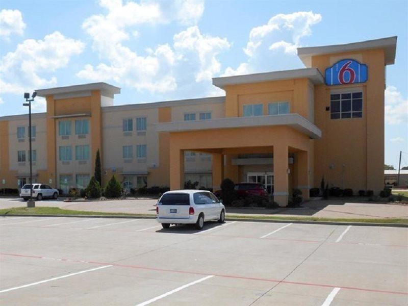 La Quinta Inn And Suites Joshua 외부 사진